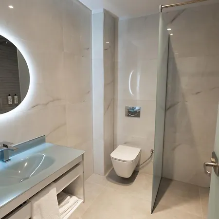 Otel White Amfora 4*
